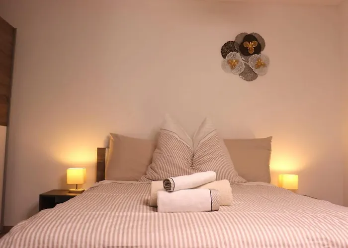 2201 בית נופש *